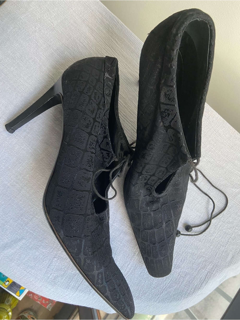 Vintage Giorgio Armani Black Croc-Embossed Lace-Up booties 41.5